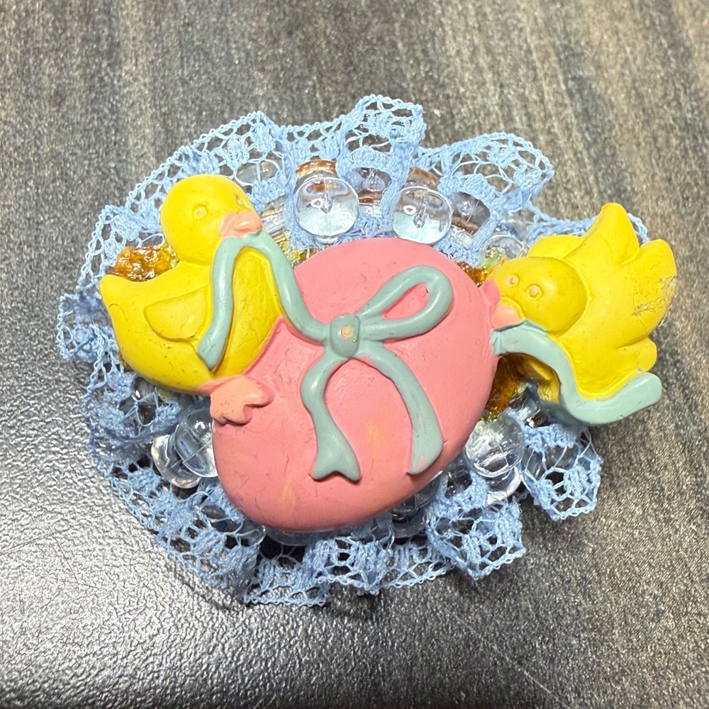 Vintage Easter Chick Brooch Pink Egg Blue Lace Spring Holiday Pin‎ Cute